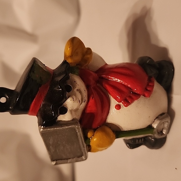 Festive Ornament Trio - Bear, House, and Snowman - Picture 8 of 9